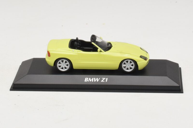 BMW Z1 E30 Rumen Maxichamps 1:43 940020100 Diecast