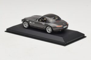 BMW Z8 E52 Hardtop Siv Minichamps 1:43 BMW022 Diecast – slika 3 od 5