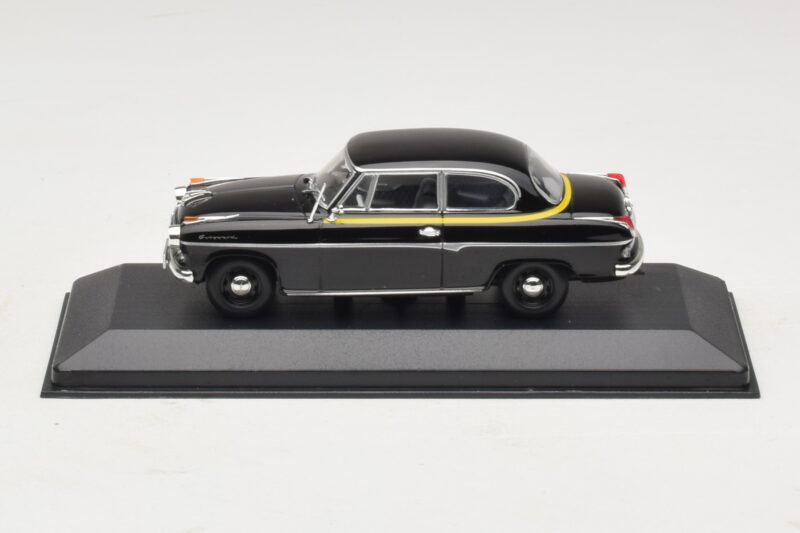 Borgward Isabella Taxi Črn Minichamps 1:43 Borgward Isabella Taxi Črn Minichamps 1:43 400096095 Kovina