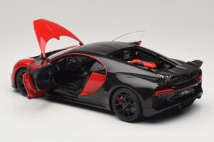Bugatti Chiron Sport Italian Red & Carbon AUTOart 1:18 70996 Kompozit – slika 5 od 8