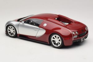 Bugatti Veyron Centenaire Edition Chrome Red Minichamps 1:18 100110851 Kovina – slika 7 od 8