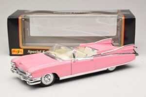 Cadillac Eldorado Biarritz Roza Maisto 1:18 31813-P1 Kovina – slika 8 od 8