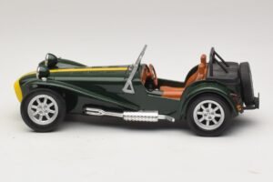 Caterham Super Seven Zelen Anson 1:18 30317-W1 Kovina – slika 3 od 6