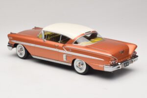 Chevrolet Bel Air Impala Coupe Bakrena & Kremna KK-Scale 1:18 KKDC181591 Kovina – slika 5 od 6