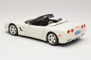 Chevrolet Corvette C5 Kabriolet Bel Bburago 1:18 3076-P1 Kovina – slika 7 od 8