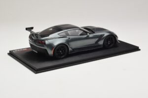 Chevrolet Corvette C7 ZR-1 Shadow Grey Metallic TopSpeed 1:18 TS0148 Smola – slika 2 od 6