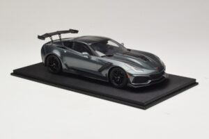 Chevrolet Corvette C7 ZR-1 Shadow Grey Metallic TopSpeed 1:18 TS0148 Smola – slika 4 od 6