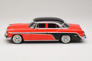 DeSoto Fireflite Sedan Rdeč & Črn KK-Scale 1:18 KKDC181541 Kovina – slika 3 od 6