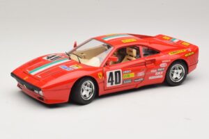 Ferrari 288 GTO #40 Rdeč Bburago 1:18 3027-P4 Kovina