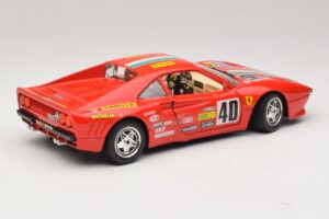 Ferrari 288 GTO #40 Rdeč Bburago 1:18 3027-P4 Kovina – slika 3 od 8