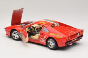 Ferrari 288 GTO #40 Rdeč Bburago 1:18 3027-P4 Kovina – slika 5 od 8