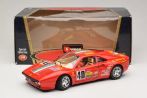 Ferrari 288 GTO #40 Rdeč Bburago 1:18 3027-P4 Kovina – slika 8 od 8