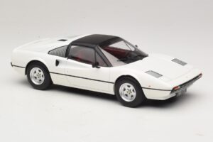 Ferrari 308 GTS Bel MCG 1:18 MCG18664 Kovina – slika 4 od 6