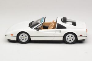 Ferrari 328 GTS US Version Bel KK-Scale 1:18 KKDC181703 Kovina – slika 4 od 7