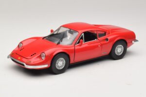 Ferrari Dino 246 Rdeč Majorette 1:18 5271 Kovina
