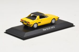 Fiat X1/9 Rumen Maxichamps 1:43 940121660 Kovina – slika 2 od 5