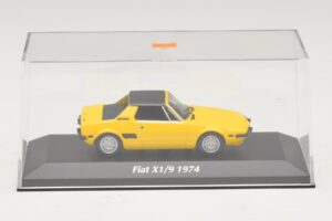 Fiat X1/9 Rumen Maxichamps 1:43 940121660 Kovina – slika 4 od 5