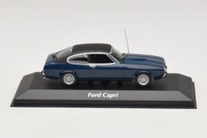 Ford Capri II Temno Moder Maxichamps 1:43 Ford Capri II Temno Moder Maxichamps 1:43 940081201 Diecast