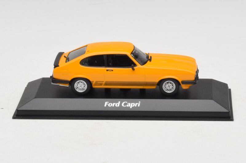 Ford Capri III Oranžen Maxichamps 1:43 940082221 Diecast
