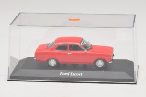Ford Escort Mk1 Rdeč Maxichamps 1:43 940081001 Diecast – slika 4 od 5