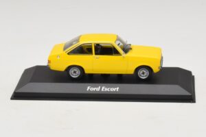 Ford Escort Mk2 Rumen Maxichamps 1:43 Ford Escort Mk2 Rumen Maxichamps 1:43 940084100 Diecast