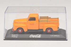 Ford F1 Coca-Cola Minichamps 1:43 400082062 Kovina – slika 4 od 5