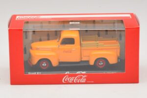 Ford F1 Coca-Cola Minichamps 1:43 400082062 Kovina – slika 5 od 5