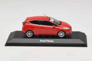 Ford Fiesta Mk7 Rdeč Maxichamps 1:43 940088000 Diecast