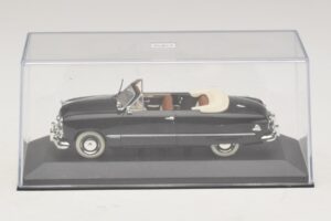 Ford FL Kabriolet Črn Minichamps 1:43 400082231 Kovina – slika 4 od 5