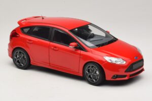 Ford Focus ST Mk2 Rdeča Minichamps 1:18 110082002 Kovina – slika 6 od 8