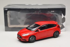 Ford Focus ST Mk2 Rdeča Minichamps 1:18 110082002 Kovina – slika 8 od 8