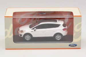 Ford Kuga Mk1 Bel Dealerska Izdaja Minichamps 1:43 KUGA002 Kovina – slika 5 od 5