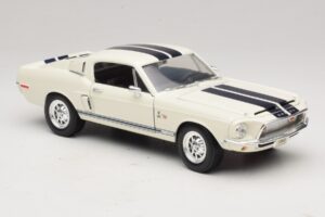Ford Shelby GT500KR Bela Road Legends 1:18 92168 Kovina – slika 6 od 8