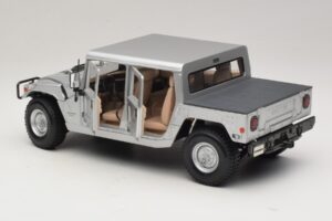 Hummer H1 Hardtop Srebrna Maisto 1:18 36857 Kovina – slika 5 od 8