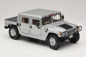 Hummer H1 Hardtop Srebrna Maisto 1:18 36857 Kovina – slika 6 od 8