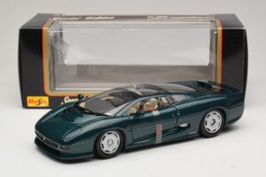 Jaguar XJ220 Zelena Metalik Maisto 1:18 31807 Kovina – slika 8 od 8