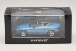 Jaguar XK X150 Kabriolet Svetlo Modra Metalik Minichamps 1:43 400130530 Kovina – slika 5 od 5