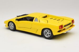 Lamborghini Diablo Rumen Maisto 1:18 32803 Kovina – slika 7 od 8