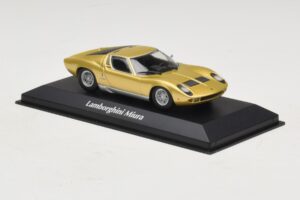 Lamborghini Miura P400 Zlat Maxichamps 1:43 940103002 Diecast – slika 3 od 5