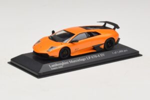 Lamborghini Murcielago LP670-4 SV Oranžna Metalik Minichamps 1:43 400103942 Kovina – slika 2 od 5