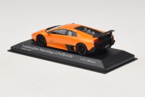 Lamborghini Murcielago LP670-4 SV Oranžna Metalik Minichamps 1:43 400103942 Kovina – slika 3 od 5