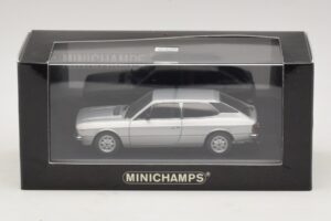 Lancia Beta HPE Srebrn Minichamps 1:43 400125711 Kovina – slika 5 od 5