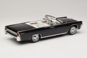 Lincoln Continental Convertible Črn Bad Boys KK-Scale 1:18 KKDC181521 Kovina – slika 3 od 7