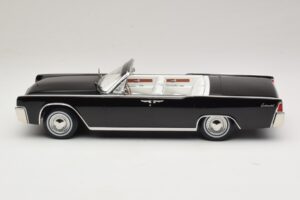 Lincoln Continental Convertible Črn Bad Boys KK-Scale 1:18 KKDC181521 Kovina – slika 4 od 7