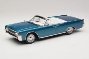 Lincoln Continental Convertible Turkizna Metalik KK-Scale 1:18 KKDC181524 Kovina