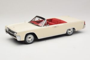 Lincoln Continental Convertible Bel John F. Kennedy KK-Scale 1:18 KKDC181523 Kovina