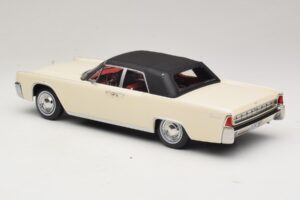 Lincoln Continental Convertible Bel John F. Kennedy KK-Scale 1:18 KKDC181523 Kovina – slika 6 od 7