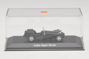 Lotus Super Seven Zelen Maxichamps 1:43 940113630 Diecast – slika 4 od 5