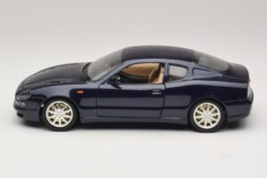 Maserati 3200 GT Modra Bburago 1:18 3371-P1 Kovina – slika 4 od 8