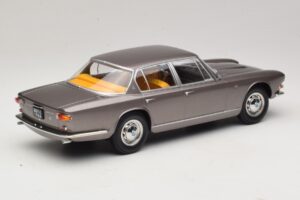 Maserati Quattroporte I Siva Metalik KK-Scale 1:18 KKDC181511 Kovina – slika 2 od 6